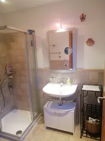 House by the waterfall with stunning view, surrounded by vineyards: A hidden gem - Image 2