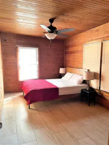Lakefront Beach House - Image 5