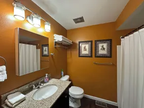 RIVER PARK HOME with GARAGE & EV CHARGER, Spa, Home Theatre + Arcade, 3,000 SqFt - Image 4