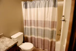 Private, Cozy Cabin at Bridges Bay  - Image 4