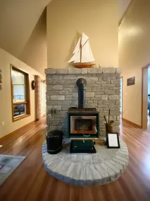 Sandy Shores Lake House on Lake Nipissing - Image 3