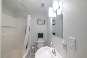 Orange Crush Townhome II, Beach & Pet-Friendly - Image 4