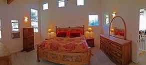 Creekside Craftsman Cabin with Jacuzzi - Alpine Splendor 6 Mins to downtown - Image 4