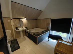 Superb cottage on the Breton coast - Image 5