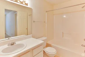 1 Bedroom apartments in Kensington - *FOR LAST MINUTE OFFERS CONTACT US* - Image 3