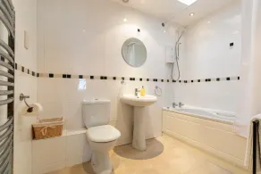 Daisy Cottage - St Florence Parking - Image 3
