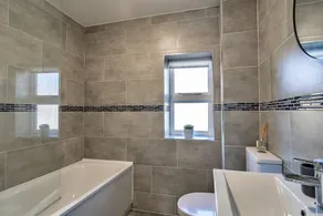Finest Retreats - Teylu - Family home for 6 Adults and 3 children - Image 4