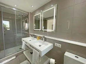 Villa Sky for 8 people with exceptional views of the Mediterranean Sea  - Image 4