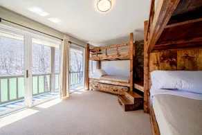 A Modern House in a Large Nature Reserve in Ligonier Valley! - Image 5