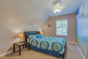 Spacious 5 bedroom home with private pool, hot tub & 10 minute walk to the beach - Image 5
