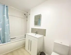 NOUVEAU POUR 2020 - 3 Harvest Moon est un superbe appartement entièrement rénové de 2 chambres, 2 salles de bains - Image 3