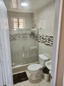 The Perfect 2Bedroom 10 mins from Downtown - Image 2