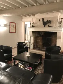Privat domæne 36 pers. med 2 puljer, der består af autentiske mas og huse - Image 2