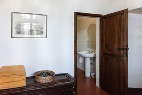 Beautiful farmhouse nestled in very sweet hills just a few minutes from Siena - Image 3