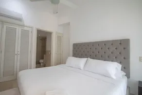 Charming 3 Bedroom in the Old CIty - Image 5