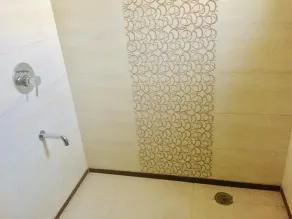 Cheerful, Spacious Private Apt in ★ location - Image 3