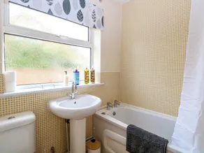 Little Lodge - Image 2