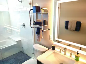 3 Bed/ 2 Bath! Downtown Dallas Condo, Elegant, Modern, Peaceful. See Reviews! - Image 3
