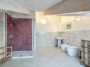 Beautiful private villa for 14 guests with private pool, WIFI, A/C, TV and terrace - Image 4