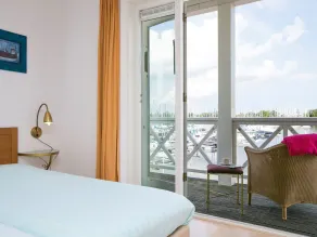 Luxury Suite With Air Conditioning, Near The Beach - Image 2