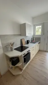 Apart70 Modern 2Room with Terrace und Garden Free Parking SmartTV Netflix - Image 5
