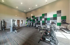 Landing Apartments Houston - Liberty Lakes - Image 3