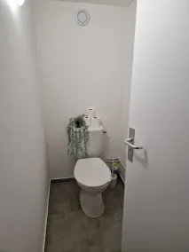 Appartment- Near Train Station - Free Parking - Image 4