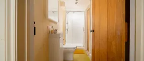 Grange de Weirmarsh. Grande grange aménagée avec grand bain à remous et salle de jeux. - Image 4