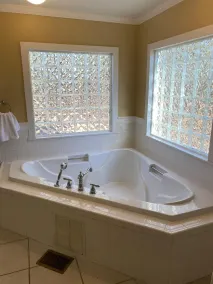 Spacious Hideaway | 5 bds, 3 ba - Image 3