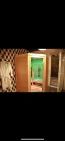 Appartement de Luxe Avec Sauna et Jacuzzi - Image 2
