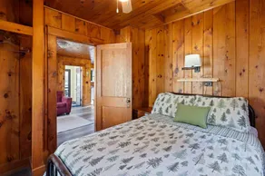 Bear Cub Cabin - Image 5