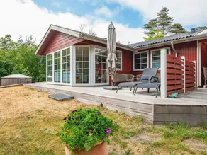 Vibrant Holiday Home in Tarm near Sea - Image 4