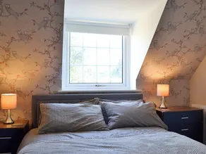 2 bedroom accommodation in York - Image 3