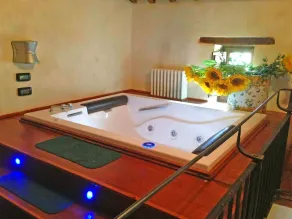 Schönes alleinstehendes Ferienhaus mit Whirlpool, privatem Pool, Klimaanlage,  W-LAN, TV, Veranda - Image 4