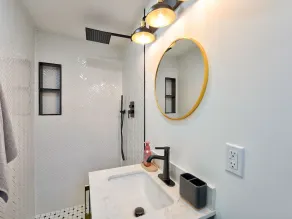 Modern & Designed Nook in lower level - Image 2