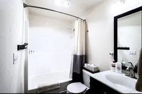 Contemporary MT BAKER Condo - Image 4