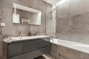 Maison de vacances 'Exception Maison Pieds Dans L'eau' avec jardin privé et Wi-Fi - Image 3