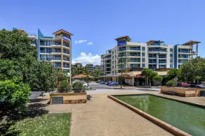 1 Bedroom - Resort Pool and Beach -Oaks Resort - Image 4