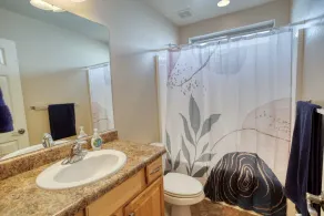 Private Home In Snowflake - Image 4