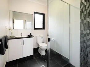 Modern Furnished Guesthouse - Image 2