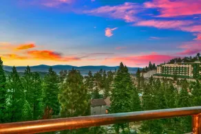 Luxe 4 lake Tahoe Luxury With Hot Tub - Image 5