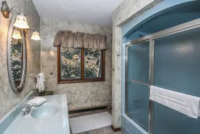 Canoe Cottage - Image 2
