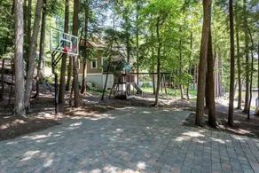 Sandy Shores on Lake Joseph ~ Luxury cottage & boathouse - Image 3