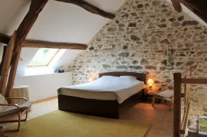 Vidunderligt roligt sommerhus omgivet af natur - Image 3