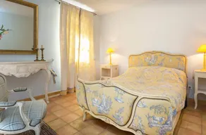 Propriété d’exception XVIIᵉ près d’Avignon – Charme & vue imprenable - Image 5