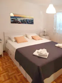 House Spark - Image 4