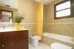 Spacious Family Villa, Private Heated Swimming Pool & Superfast Fibre Internet - Image 3