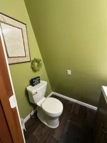 Tranquil 2 Bedroom Getaway on Private Lake - Image 3