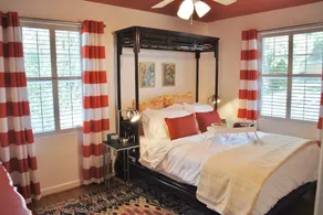 Artistic Dreams FRESH RENOVATION - Image 5