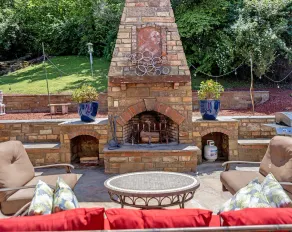 NEW! \"Outdoor Oasis\"  You Will Not Need to Leave Home - Image 4